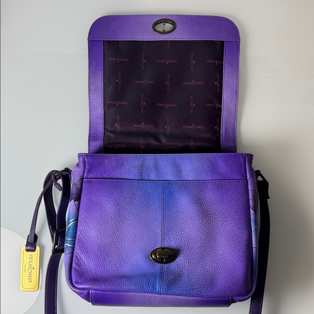 Anuschka purple leather w painted flowers crossbody bag - Picture 5 of 15